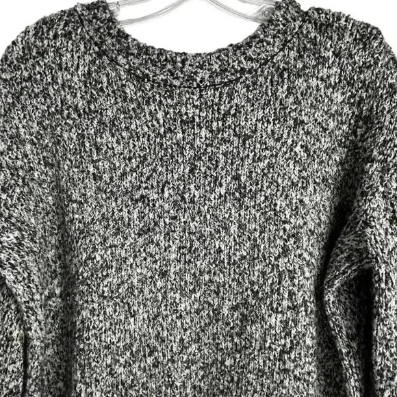 H&M Divided Women's M Black and White Marled Knit Pullover Sweater Long Sleeve - Picture 7 of 9